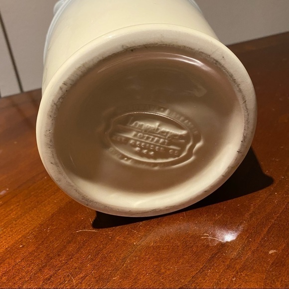 Longaberger American Craft
Cornflower Blue 40oz Pitcher - Picture 8 of 9